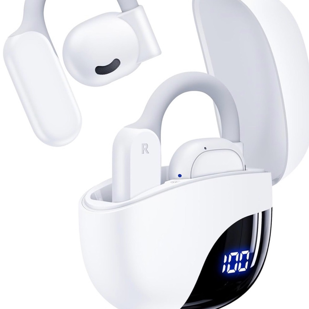 AI translation earbuds